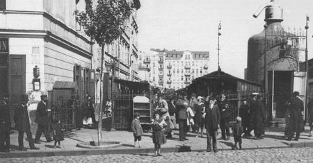 Bazar Różyckiego. Tajemnice najsłynniejszego targowiska w Warszawie