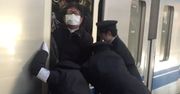 Nietypowy widok w Japonii. Upychacze nadal zadziwiają świat