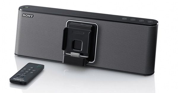 Trzy stacje dokujące dla iPhone'a firmy Sony 2