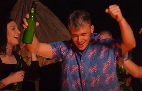 Buh i nie ma Buha. Marka znika z teledysku Ekipy "Chill"