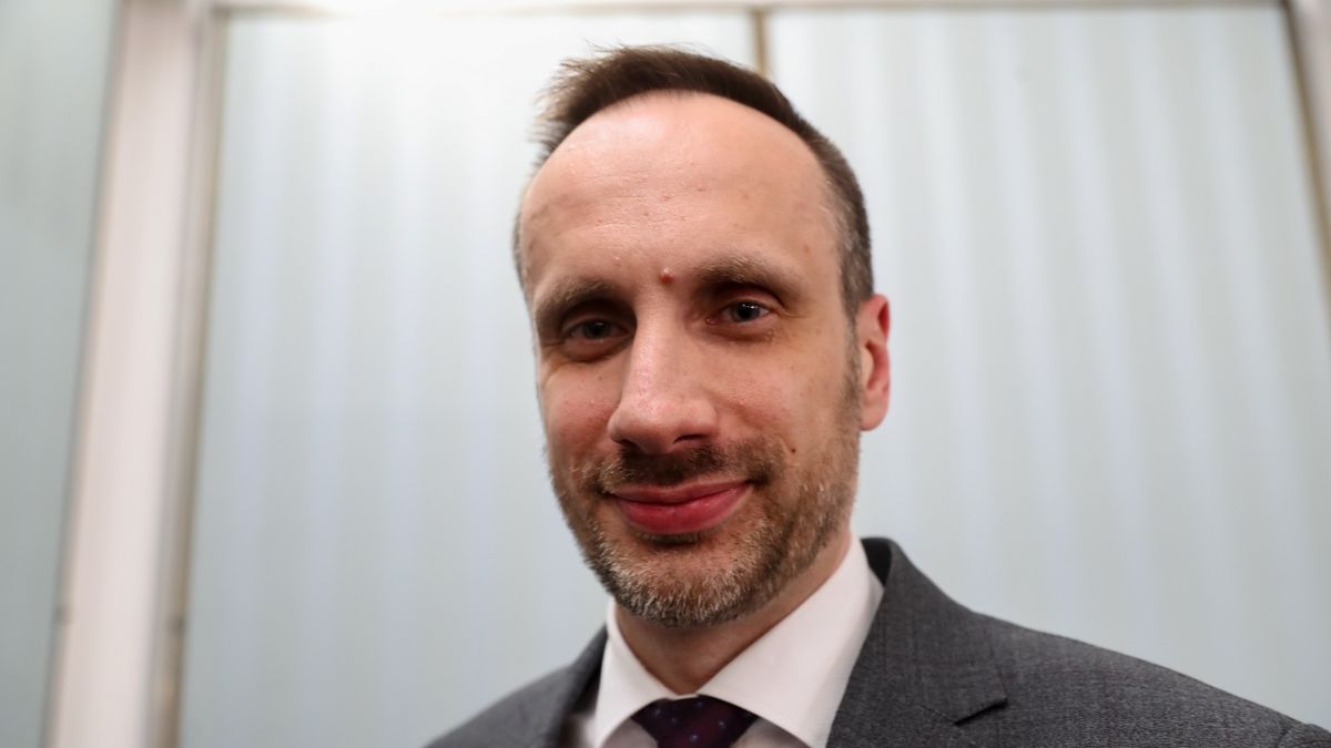 Janusz Kowalski oczekuje wsparcia w UE od prezydenta Warszawy Rafała Trzaskowskiego