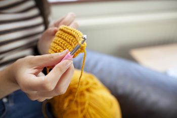 Krzyżówka o codziennym życiu i odpoczynku. Ile haseł odgadniesz?