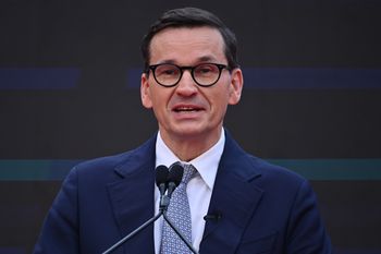 Morawiecki uderza w Jakiego. "Z loży recenzentów-szyderców"