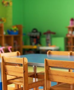 Kontrowersje wokół zatrudniania "nienauczycieli" w przedszkolach