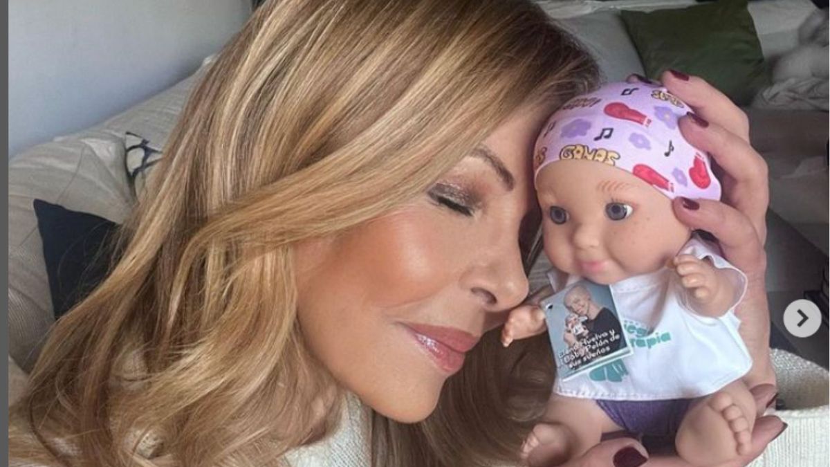 Ana Obregon, hiszpańska celebrytka w wieku 68 lat, dzięki surogatce została mamą