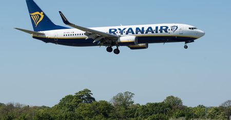 Wakacje 2020. Ryanair wznawia międzynarodowe loty z Polski