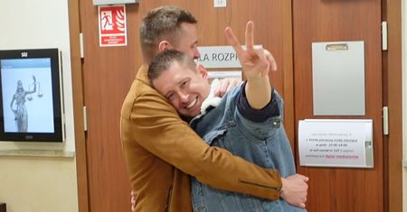 Jakub Kwieciński wygrał z TVP. To była homofobia