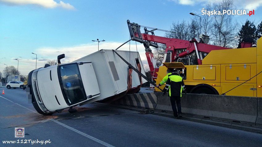 Śląsk. Na śląskich drogach doszło do kilku niebezpiecznych wypadków. 