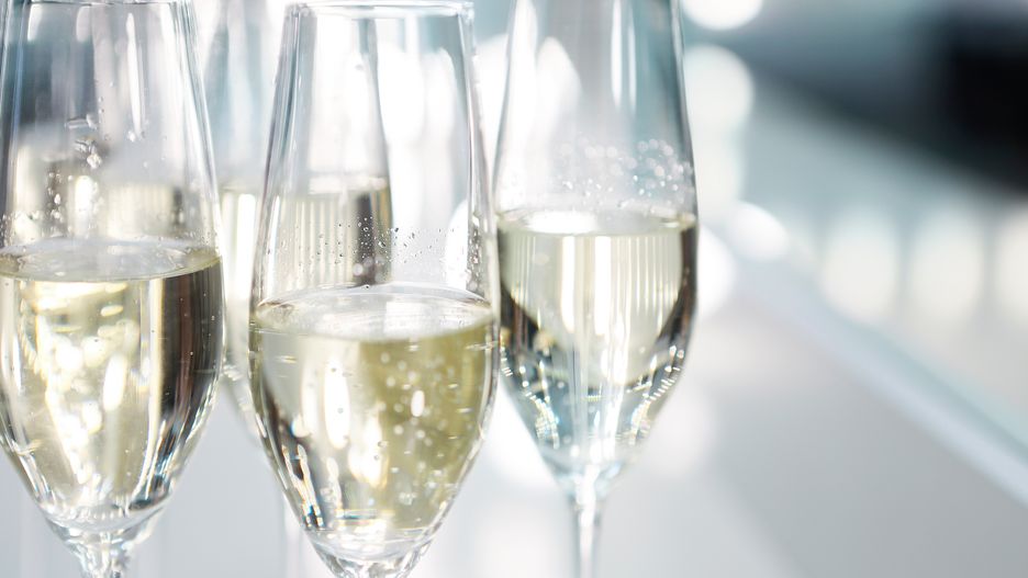 Włochy: eksplodował silos z Prosecco. Asfalt zalała rzeka wina