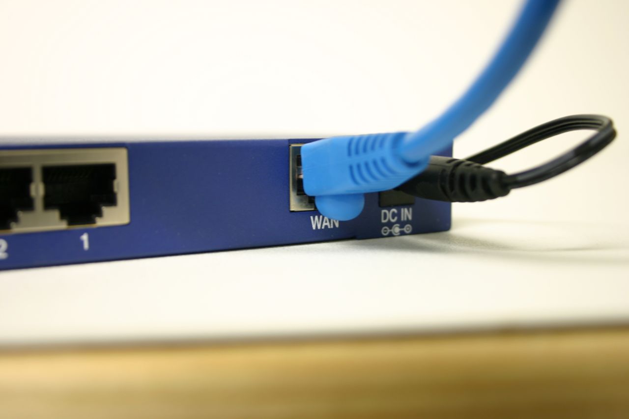 Niebezpiecznik.pl: 1,2 mln routerów w Polsce może być zagrożonych