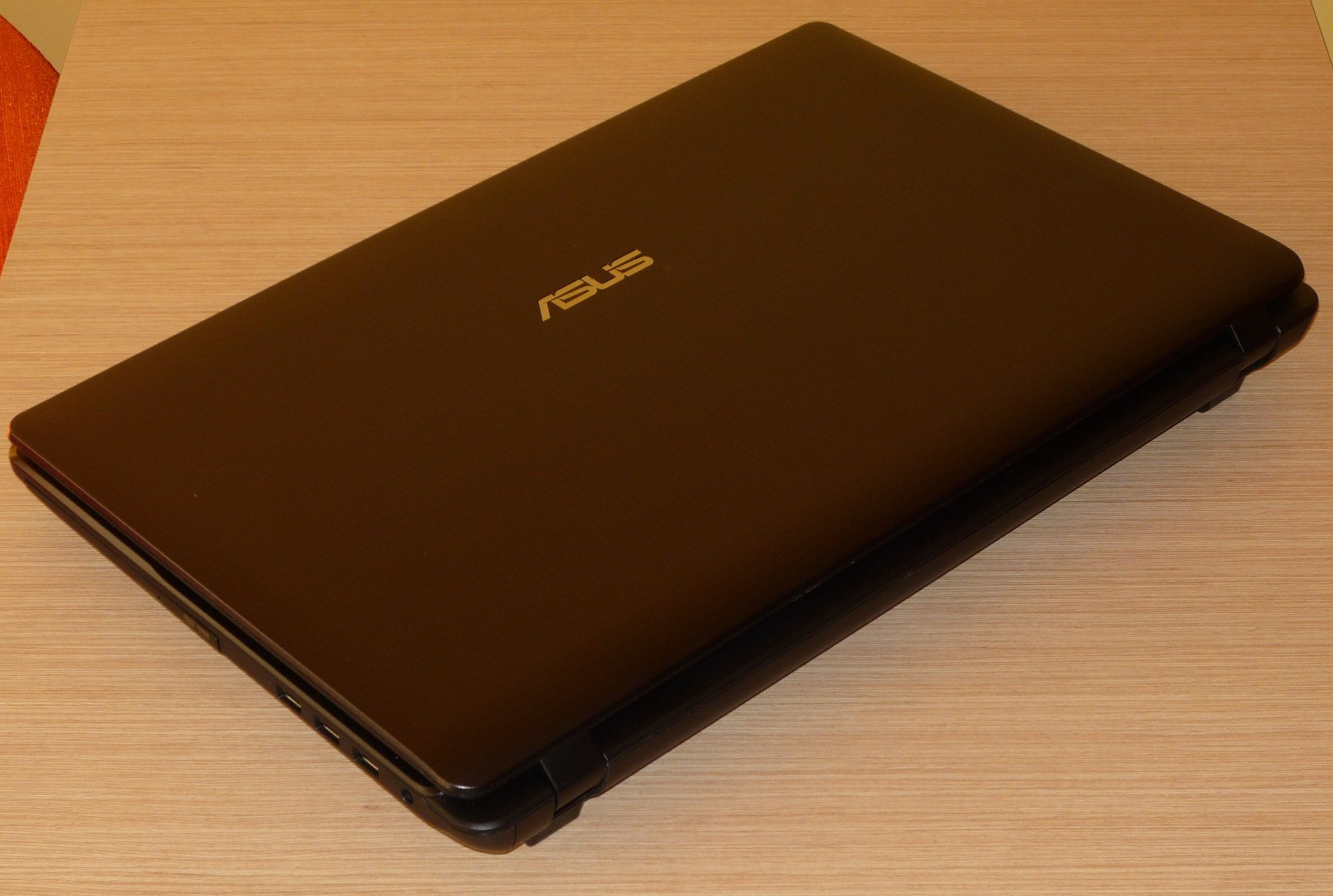 Asus K93SV - przenośny gigant [test cz. 1] 3