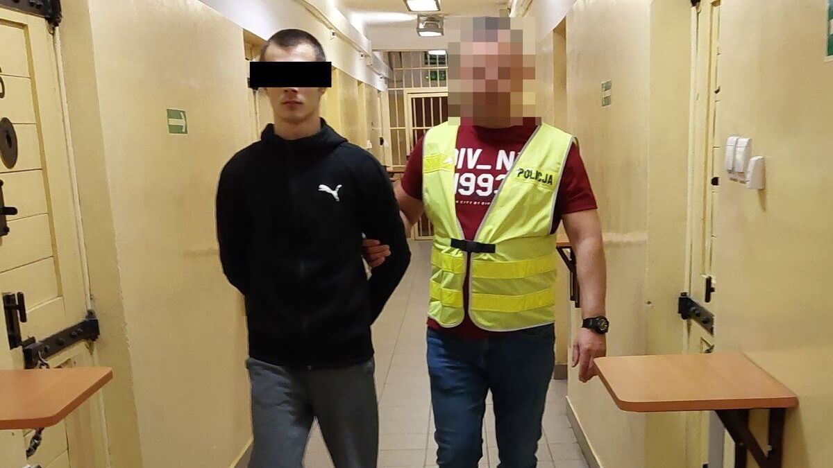 mężczyźni, policjant, oszust