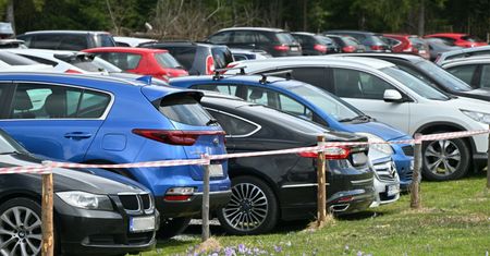 Kosmiczne ceny parkingów przy hotelach. Tyle kasują w Zakopanem