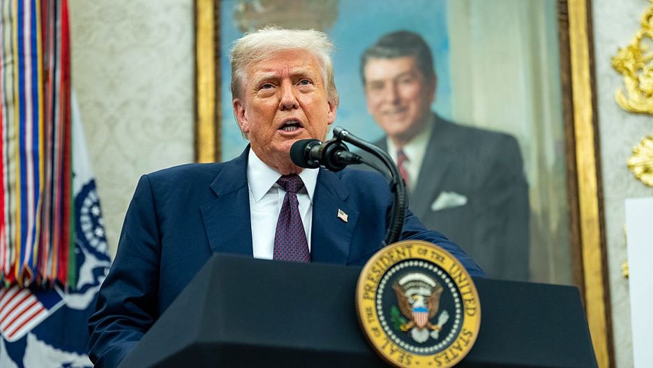 Trump, Apple Announce Fresh $100 Billion US Investment
US President Donald Trump speaks in the Oval Office of the White House in Washington, DC, US, on Wednesday, Aug. 6, 2025. Apple Inc. will commit to spend another $100 billion on domestic manufacturing, the latest pledge by the tech giant to increase US production of its products as it seeks to avoid punishing tariffs on its flagship iPhones. Photographer: Bonnie Cash/UPI/Bloomberg via Getty Images
Bloomberg
2025uspolitics, north american, u.s. government, us, united states of america, the white house, americas, government news, u.s.a., american