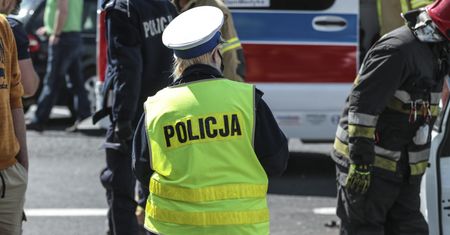 Koszęcin. Poważny wypadek tira z busem. Zginęły dwie kobiety