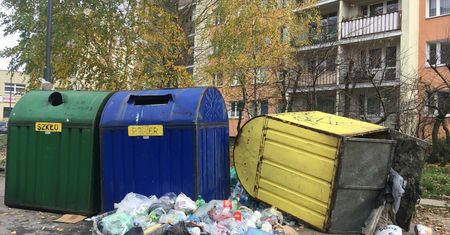 Nie wyrzucaj tego do zwykłego śmietnika. Możesz dostać 5 tys. zł kary