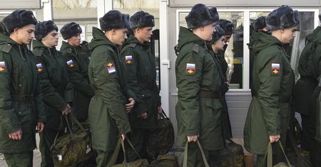 Liczba rosyjskich ofiar spadła w Ukrainie o ok. 30 proc. Ponad pół tysiąca dziennie