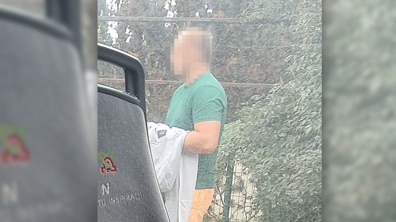 Mężczyzna onanizował się na przystanku w Dębówce