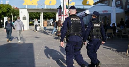 Sopot w czerwonej strefie. "Trudno poczuć się jak na urlopie"