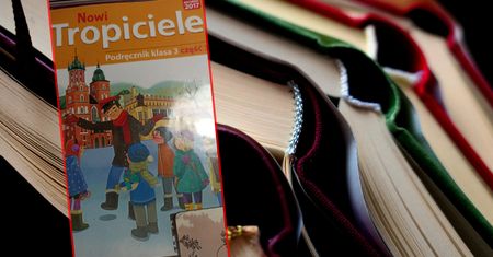 Niebywałe, czego uczą w trzeciej klasie! Rodzice przecierają oczy ze zdumienia