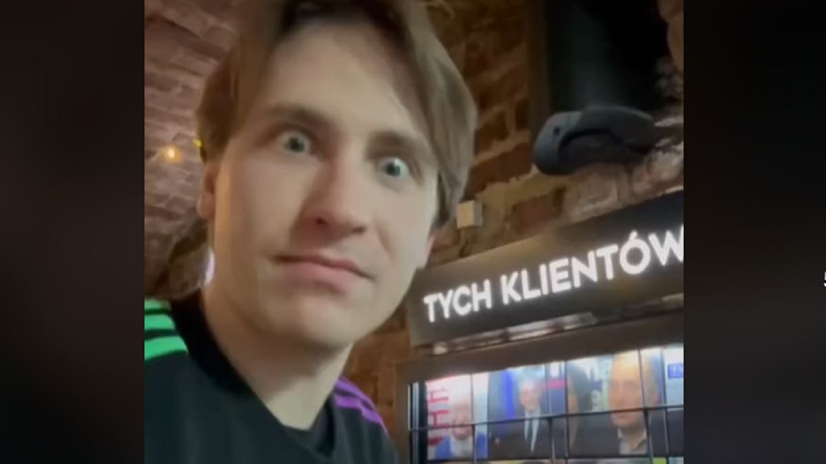 Odwiedził bar Mentzena. "Z głośników lecą przemówienia Morawieckiego". 