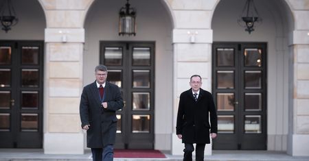 Duda ukrywał przestępców? "Zrobił z Pałacu Prezydenckiego przechowalnię"
