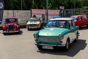 Białystok: Wakacyjny jarmark na Wyspach Kawaleryjskich. Przyjadą stare samochody