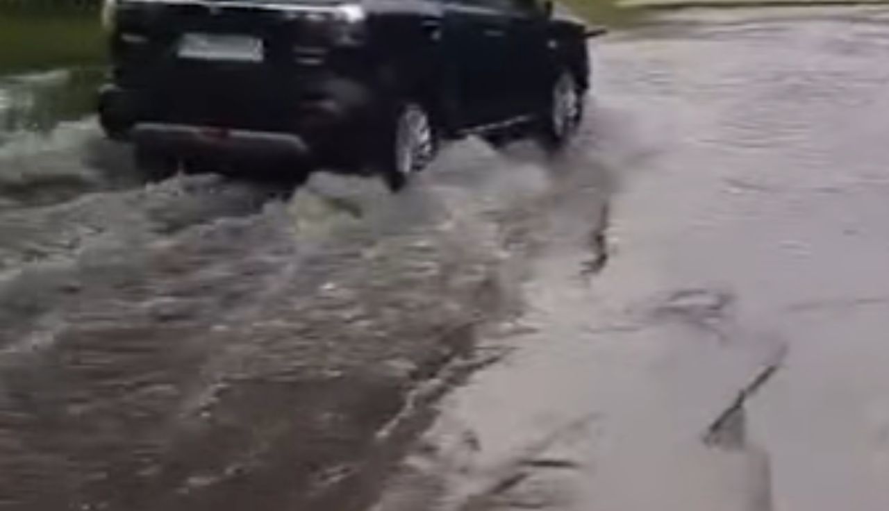 Padało kilka minut. Aż trudno uwierzyć. Ujęcia ze Szczytna