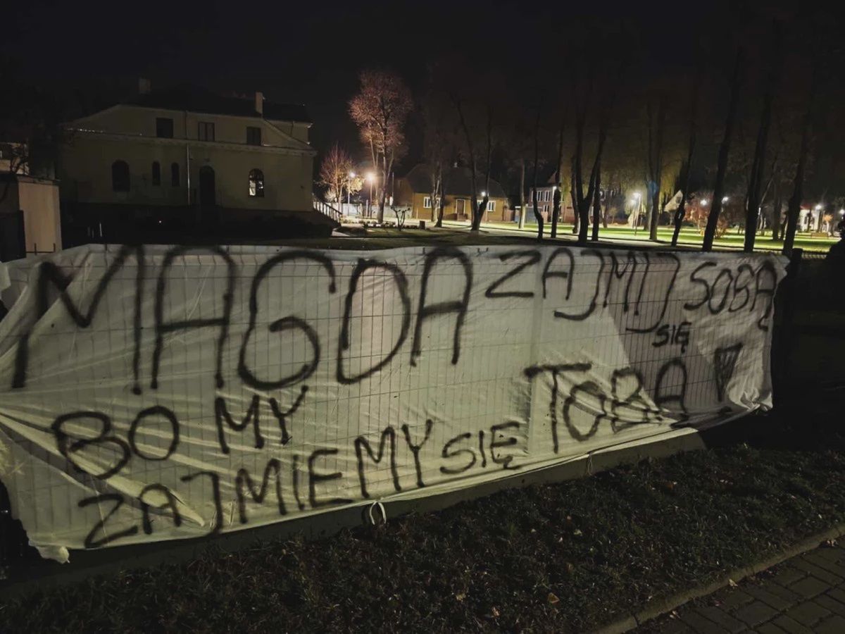 Kleczew: Kto groził dyrektorce biblioteki? Kibice Sokoła się odcinają
