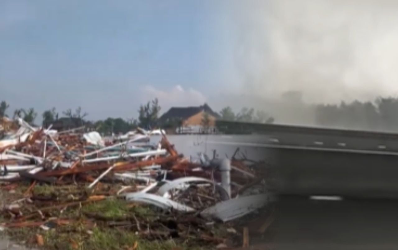 Tornado uderza w Teksasie. Zniszczone domy i ranni