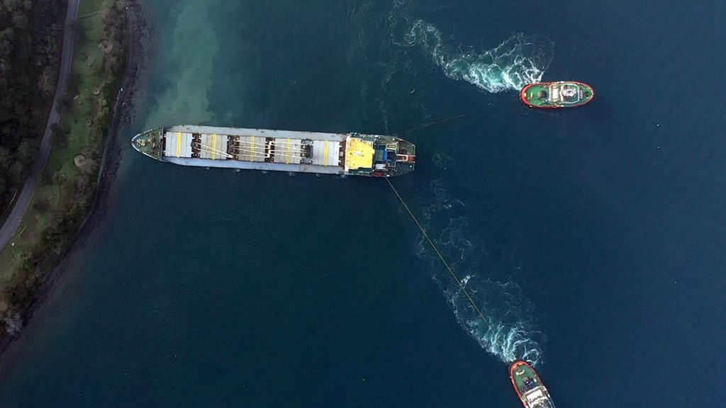 Na zdjęciu statek blokujący Cieśninę Bosfor