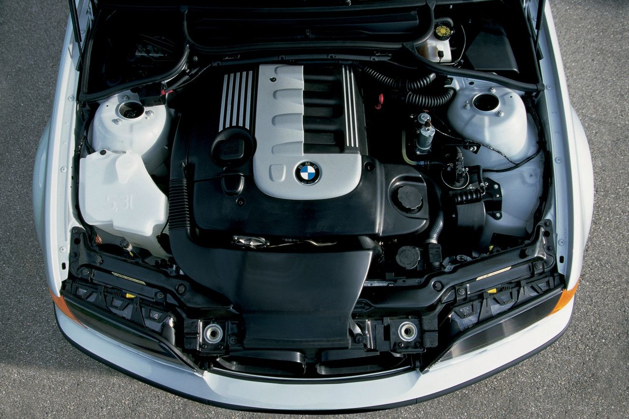 Niezależnie od tego czym zasilany jest silnik BMW Serii 3 (E46), najlepsze są te z sześcioma cylindrami.
