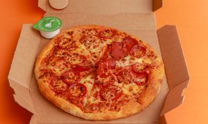 Brytyjczykom przejadła się pizza? Szef Domino's nagle żegna się z siecią