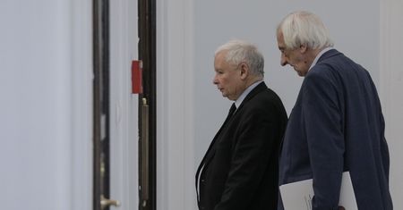 Kaczyński wróci na objazd kraju. Terlecki wskazuje termin