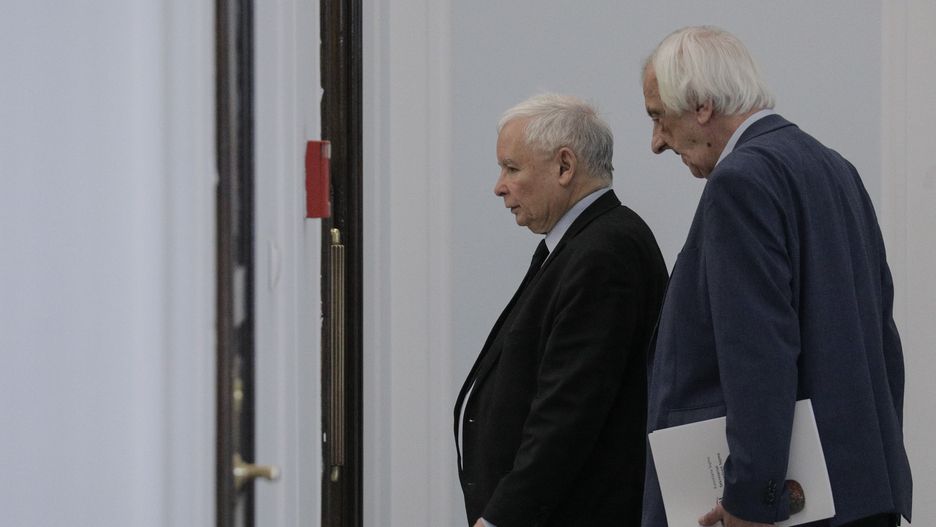 Warszawa 27.04.2022. 53. Posiedzenie Sejmu IX kadencji. N/z Jaroslaw Kaczynski, Ryszard Terlecki.