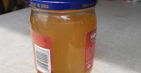 Taką wodę przez trzy dni mieli w kranach mieszkańcy ul. Grodzickiego