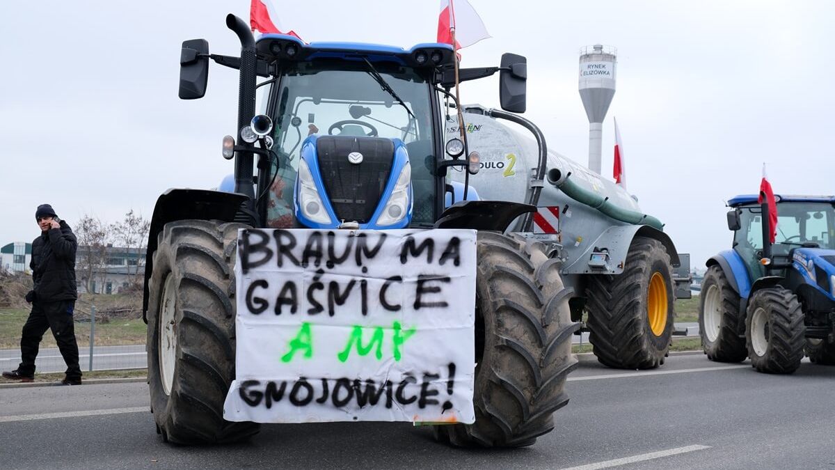 Protest rolników w Elizówce przy węźle Lublin Rudnik