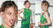 Paris Jackson gra nogą w sukni za 19 tysięcy