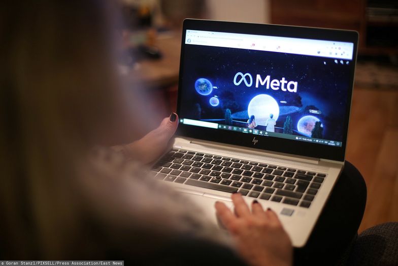 Sp�?ka Facebook zmienia nazw? na Meta
CEO Mark Zuckerberg announced Thursday that Facebook the company is changing its name to Meta to reflect its growing focus on the metaverse.He made the announcement during the company's annual Connect conference streaming Thursday, in Zagreb, Croatia, on October 28, 2021 Photo: Goran Stanzl/PIXSELL
Goran Stanzl/PIXSELL