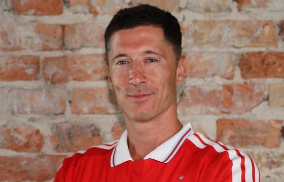 Transfer Lewandowskiego nie jest czołowym newsem sportowym w USA. Cztery razy więcej treści o wymianie Ja Moranta