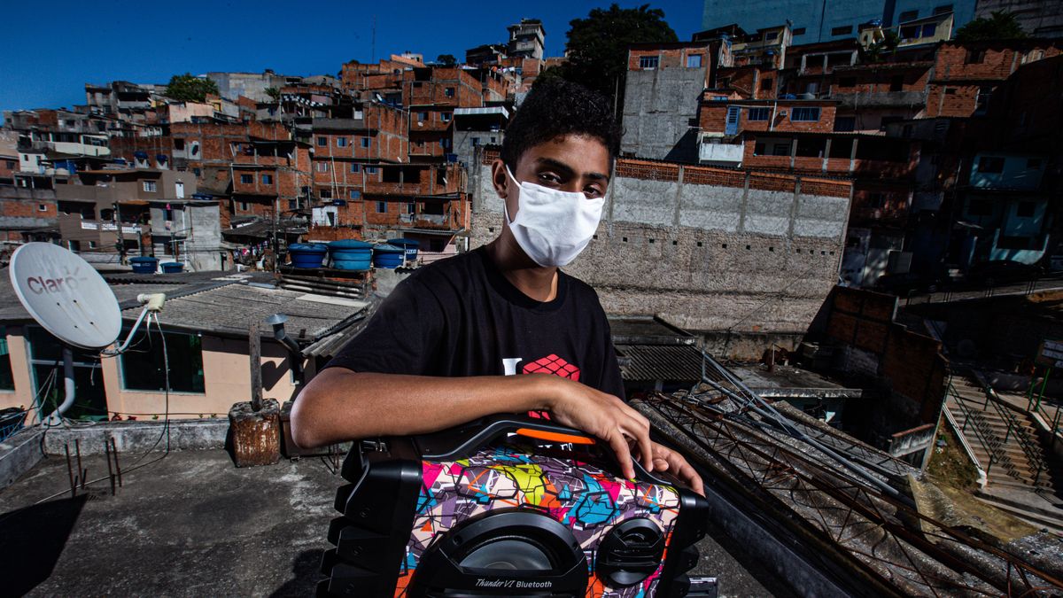 Jednym z głównych źródeł koronawirusa są dzielnice biedy otaczające południowoamerykańskie metropolie.