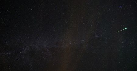 Rozświetlił nocne niebo nad brazylijską Taquarą. Mieszkańcy poszukują kawałków meteorytu