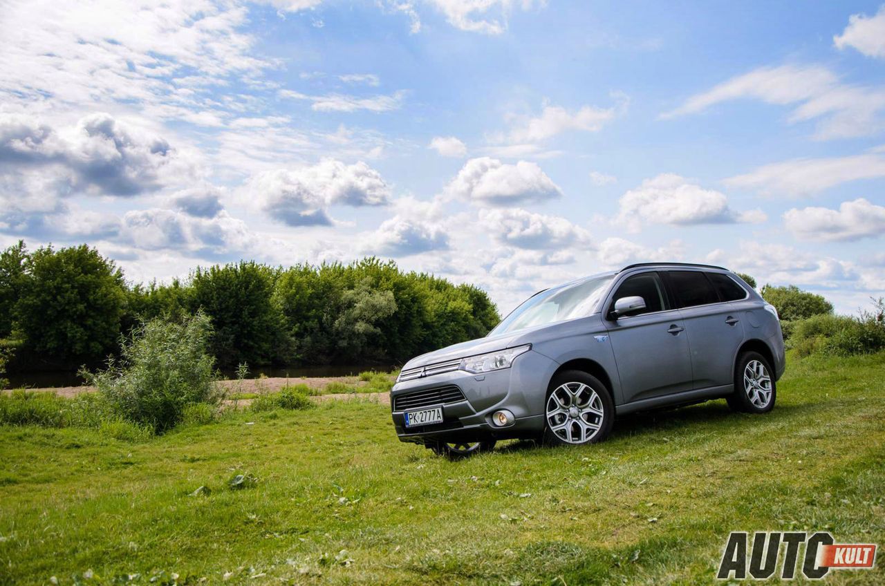 Mitsubishi Outlander PHEV - pierwsza jazda