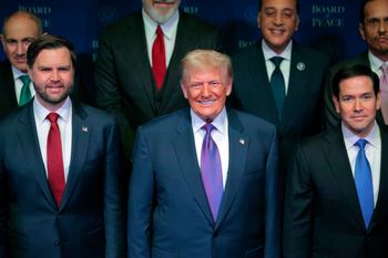 Trump spóźnił się. Chodzi o obrady Rady Pokoju