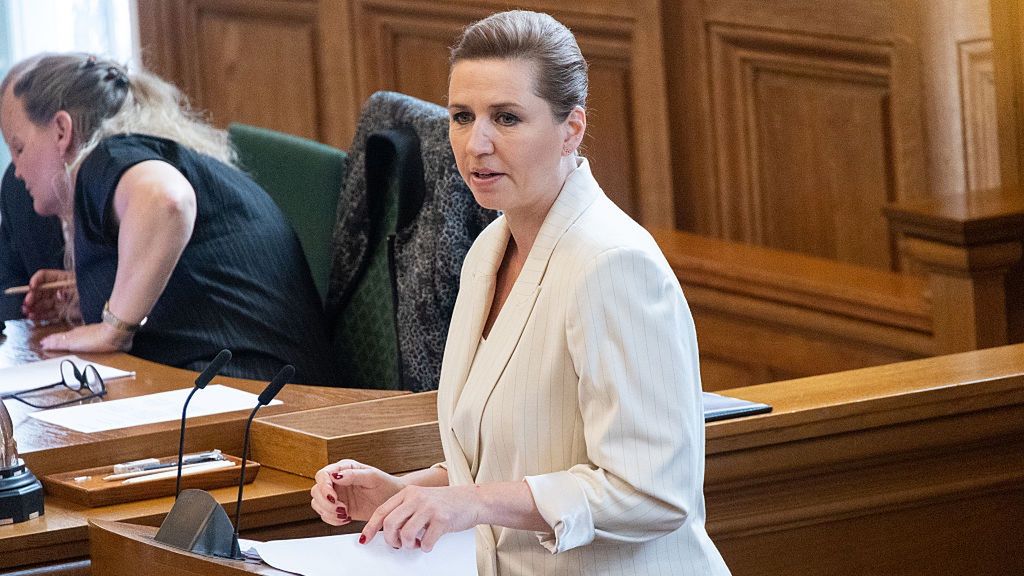 Premier Danii Mette Fredriksen. Parlament zgodził się z podwyższ