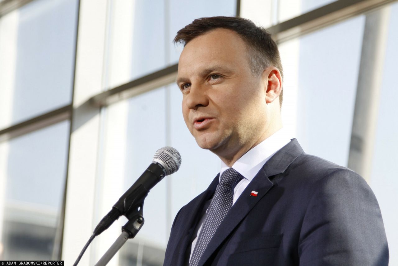 Andrzej Duda w rozmowie z brytyjskim dziennikiem skomentował bieżące kwestie polityczne i społeczne