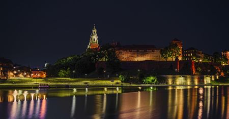 Kraków. Smog w poniedziałek, będzie darmowa komunikacja