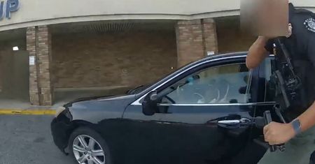 Policja postrzeliła ciężarną 21-latkę. Kobieta i dziecko nie żyją