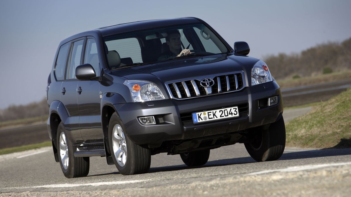 Toyota Land Cruiser 120