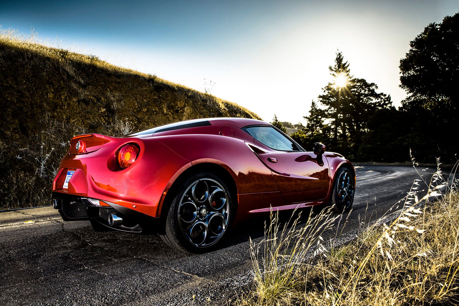Alfa Romeo 4C w wersji na rynek amerykański w obszernej galerii zdjęć 77